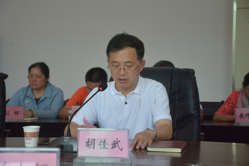 1537269996139069949.jpg DSC_1532.jpg